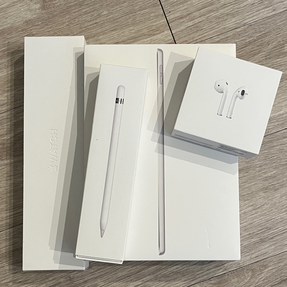 CASE ONLY Apple AirPods, Pencil, and Watch Bundle - White BUNDLE